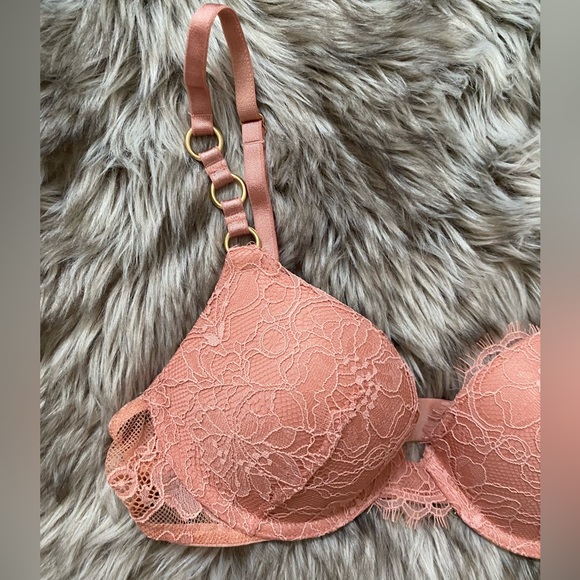 SET NWT Victoria's Secret VERY SEXY Lace Push-Up Bra and Thong Panty Set - Picture 3 of 12